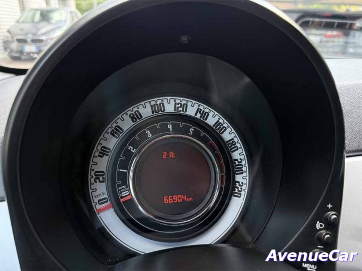 Fiat 500 1.0 Hybrid Connect (13)