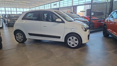 Renault Twingo 1.0 SCe Wave (4)