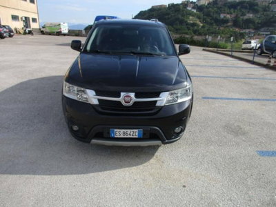 Fiat Freemont 2.0 Mjt 170 CV 4x4 Automatica Lounge (5)