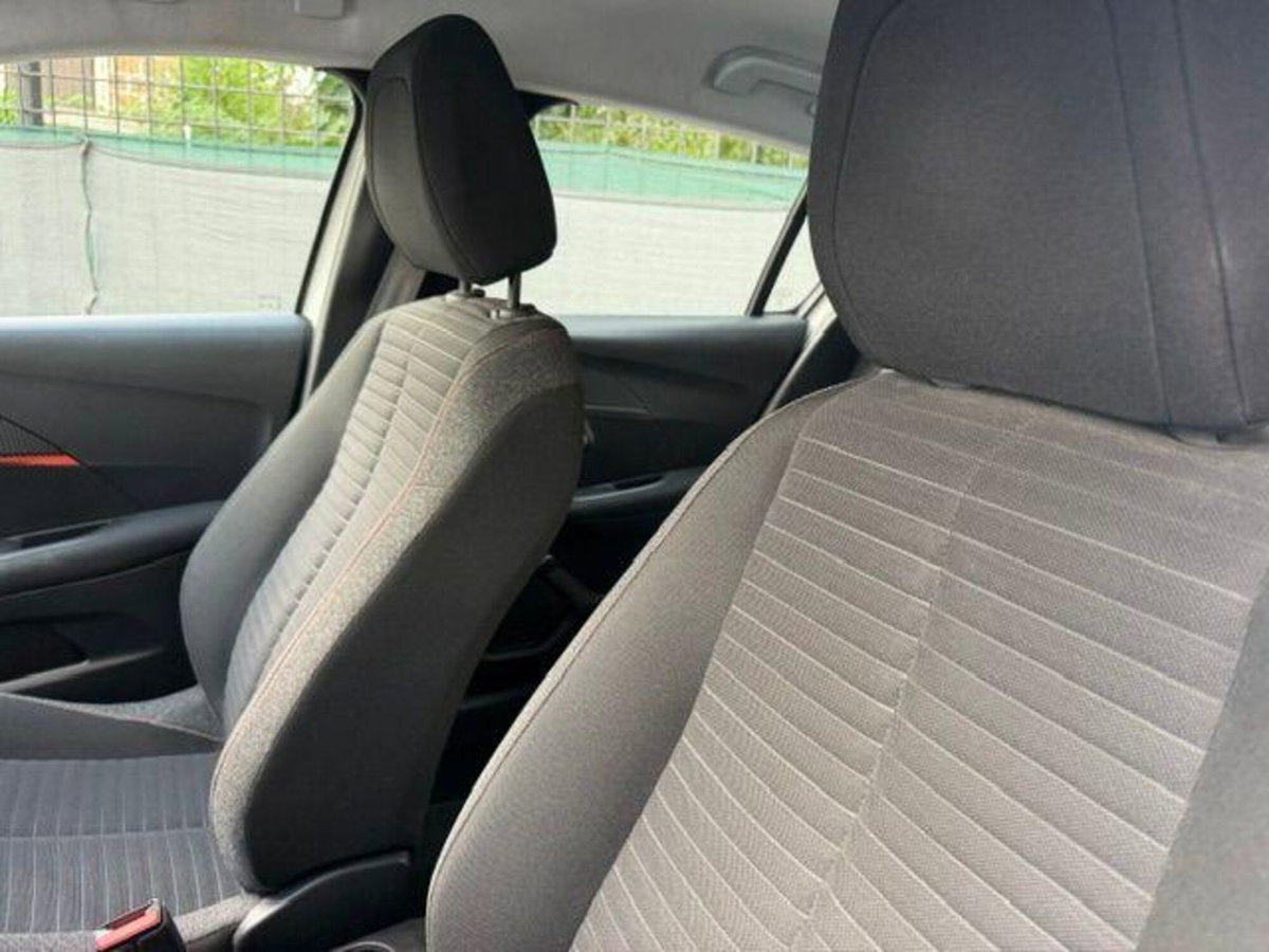 Peugeot 208 BlueHDi 100 Stop&Start 5 porte Active (12)