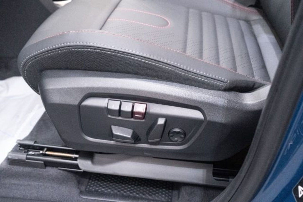 MINI Mini Countryman 2.0 John Cooper Works JCW all4 auto (9)