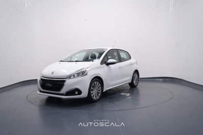 Peugeot 208 82 5 porte Access usata