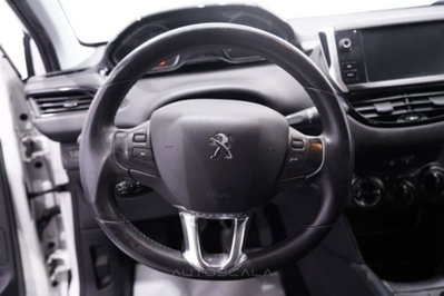 Peugeot 208 82 5 porte Access (14)