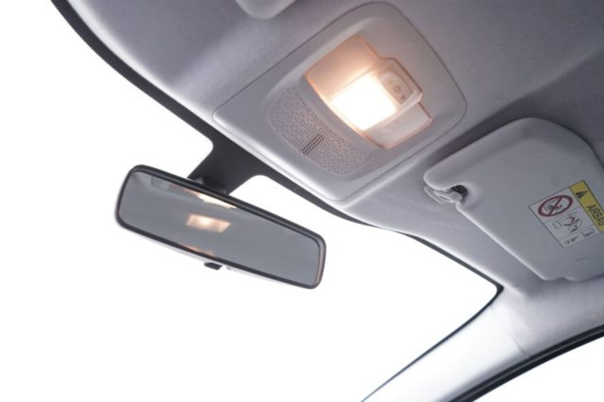 Peugeot 208 82 5 porte Access (18)