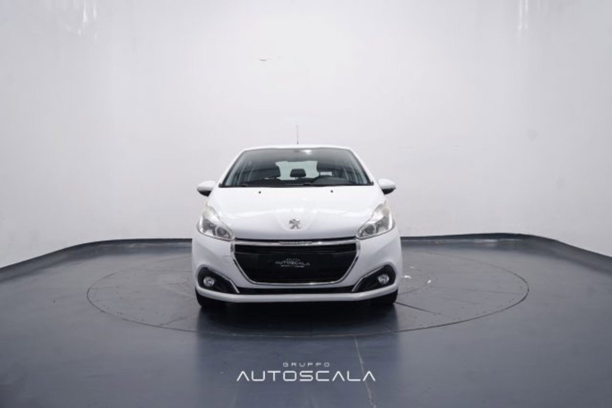 Peugeot 208 82 5 porte Access (2)