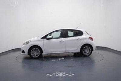 Peugeot 208 82 5 porte Access (3)