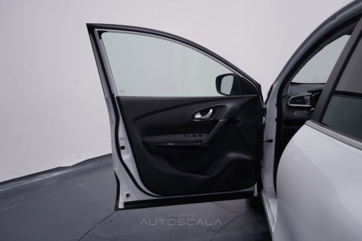 Renault Kadjar dCi 8V 115CV Sport Edition (9)
