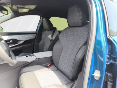 Peugeot 3008 1.2 hybrid Allure Business 145cv e-dcs6 (10)