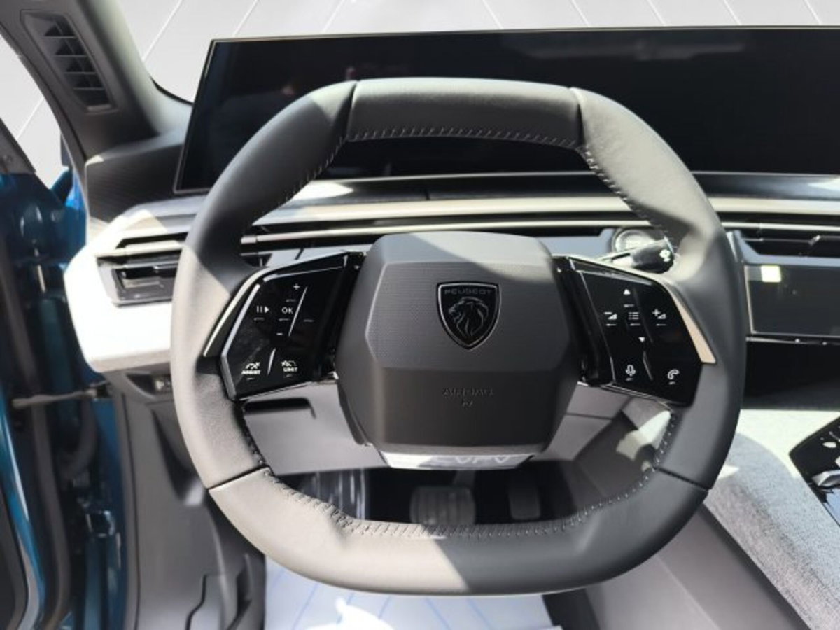 Peugeot 3008 1.2 hybrid Allure Business 145cv e-dcs6 (11)