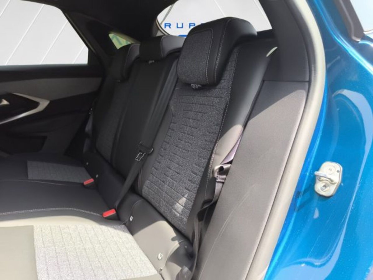 Peugeot 3008 1.2 hybrid Allure Business 145cv e-dcs6 (15)
