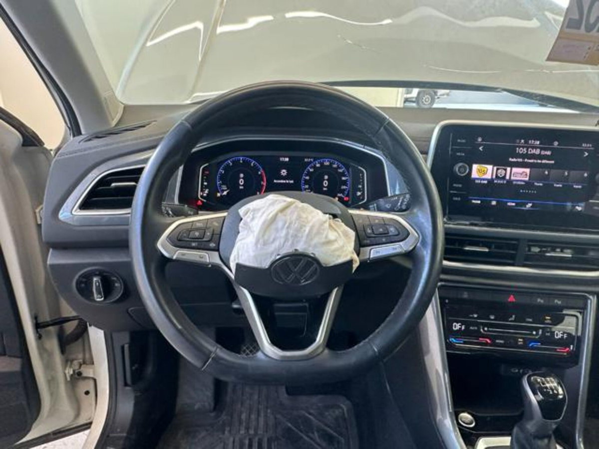 Volkswagen T-Roc 1.0 TSI Style (15)