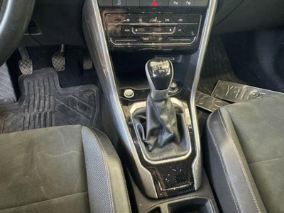 Volkswagen T-Roc 1.0 TSI Style (17)