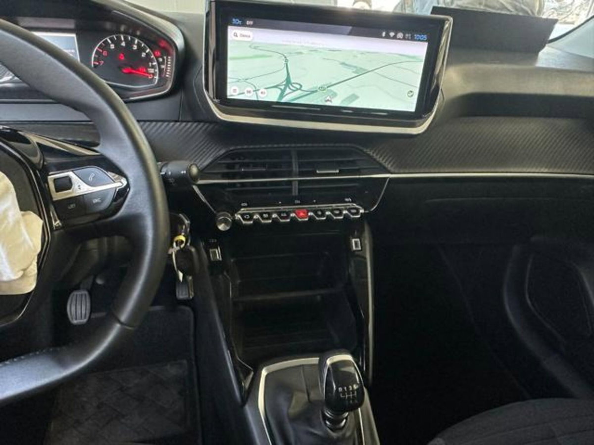 Peugeot 208 1.2 puretech Active s&s 100cv (18)