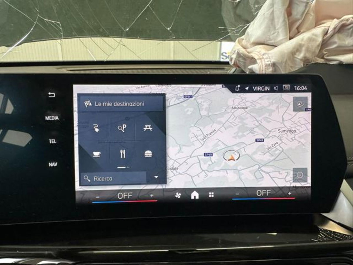 BMW iX1 edrive 20 Special Edition (16)