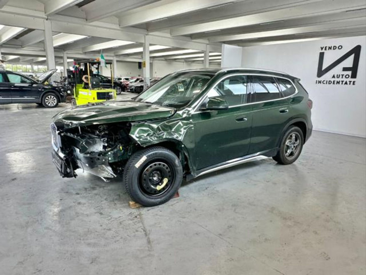 BMW iX1 edrive 20 Special Edition (4)