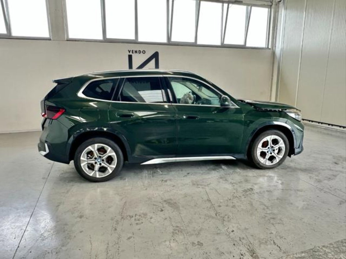 BMW iX1 edrive 20 Special Edition (8)