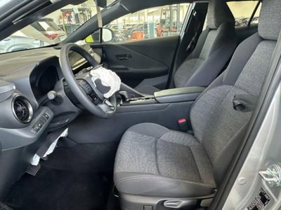 Toyota Toyota C-HR 1.8 hv Lounge fwd e-cvt (10)
