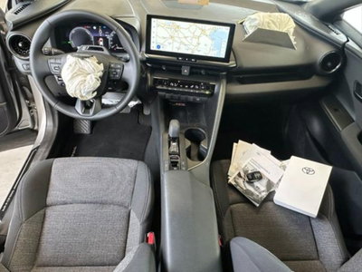 Toyota Toyota C-HR 1.8 hv Lounge fwd e-cvt (13)