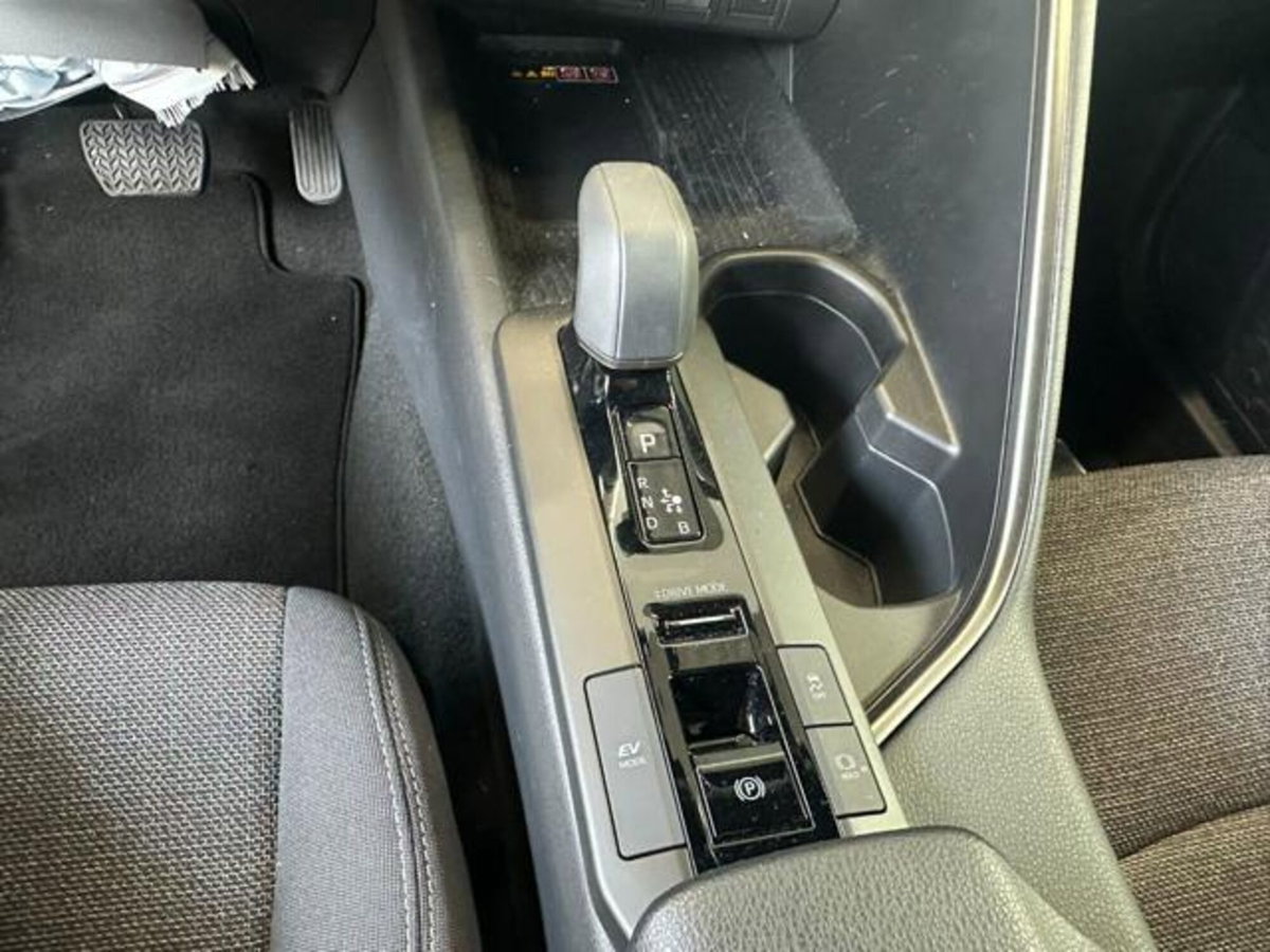 Toyota Toyota C-HR 1.8 hv Lounge fwd e-cvt (16)