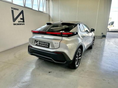 Toyota Toyota C-HR 1.8 hv Lounge fwd e-cvt (7)