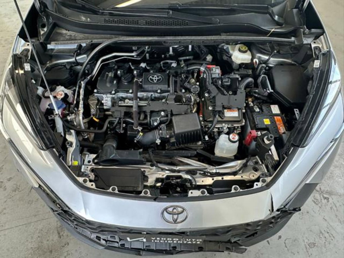 Toyota Toyota C-HR 1.8 hv Lounge fwd e-cvt (9)