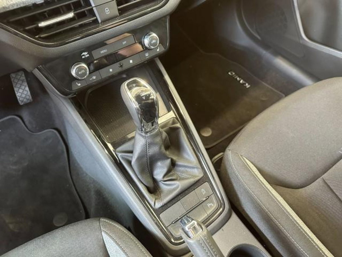 Skoda Kamiq 1.5 tsi 130 Edition 150cv dsg (17)