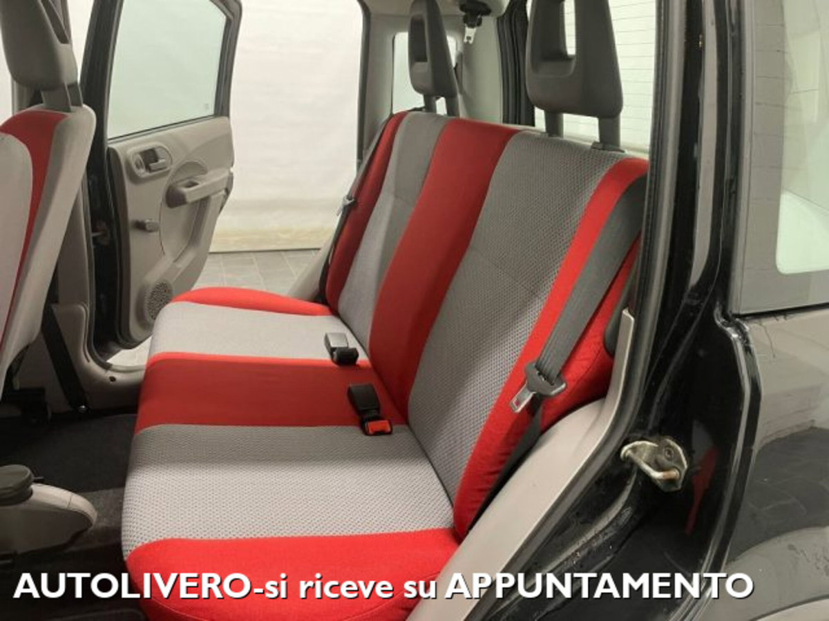 Fiat Panda 1.3 MJT 16V 4x4 (11)