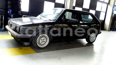 Volkswagen Golf 1800 16V 3 porte GTI Special (3)