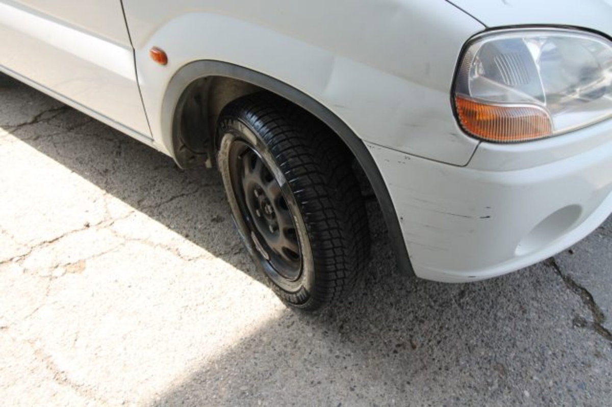 Suzuki Ignis 1.3i 16V cat 4WD GL (17)