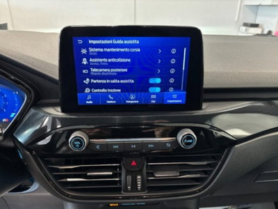 Ford Kuga 1.5 EcoBoost 150 CV 2WD ST-Line (12)