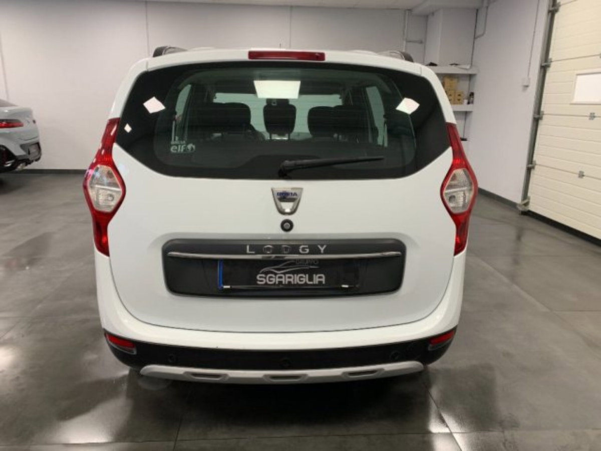 Dacia Lodgy Stepway 1.6 110CV GPL 5 posti (5)