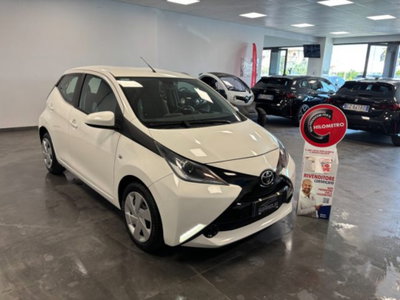 Toyota Aygo 1.0 VVT-i 69 CV 5 porte x-pure MMT (20)
