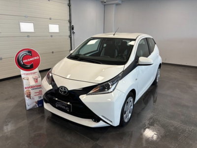 Toyota Aygo 1.0 VVT-i 69 CV 5 porte x-pure MMT (3)