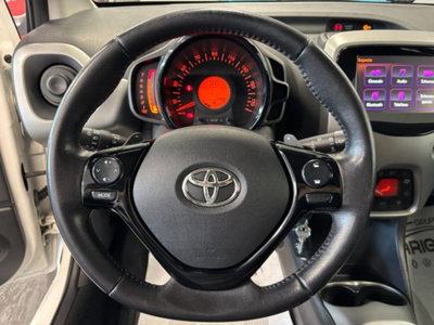 Toyota Aygo 1.0 VVT-i 69 CV 5 porte x-pure MMT (8)