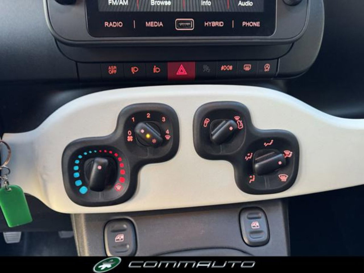 Fiat Panda Cross 1.0 firefly hybrid Cross s&s 70cv 5p.ti (18)
