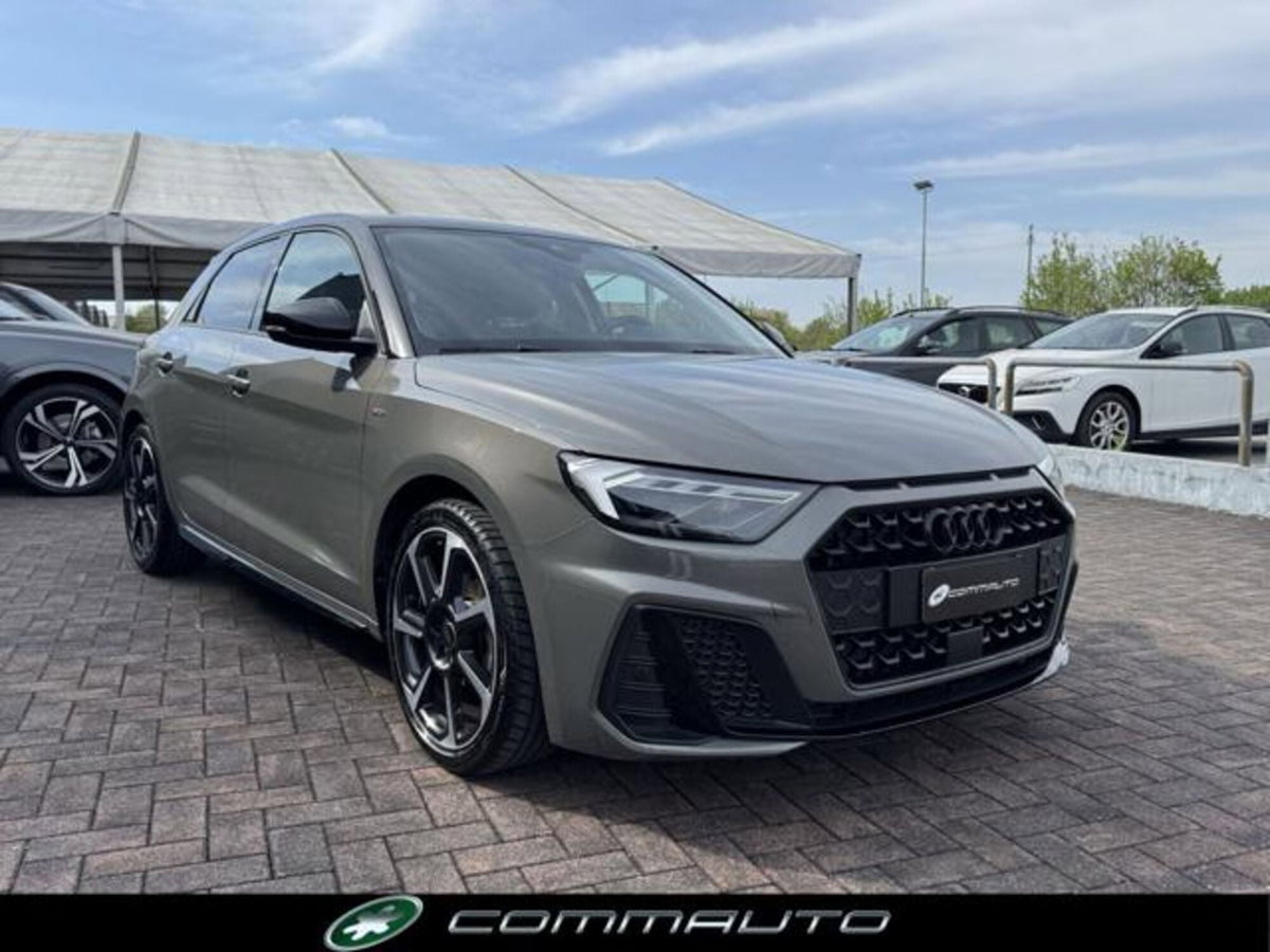 Audi A1 Sportback 30 TFSI S tronic Identity Black (3)