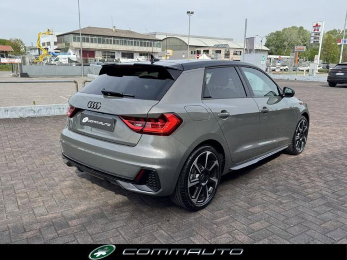 Audi A1 Sportback 30 TFSI S tronic Identity Black (4)