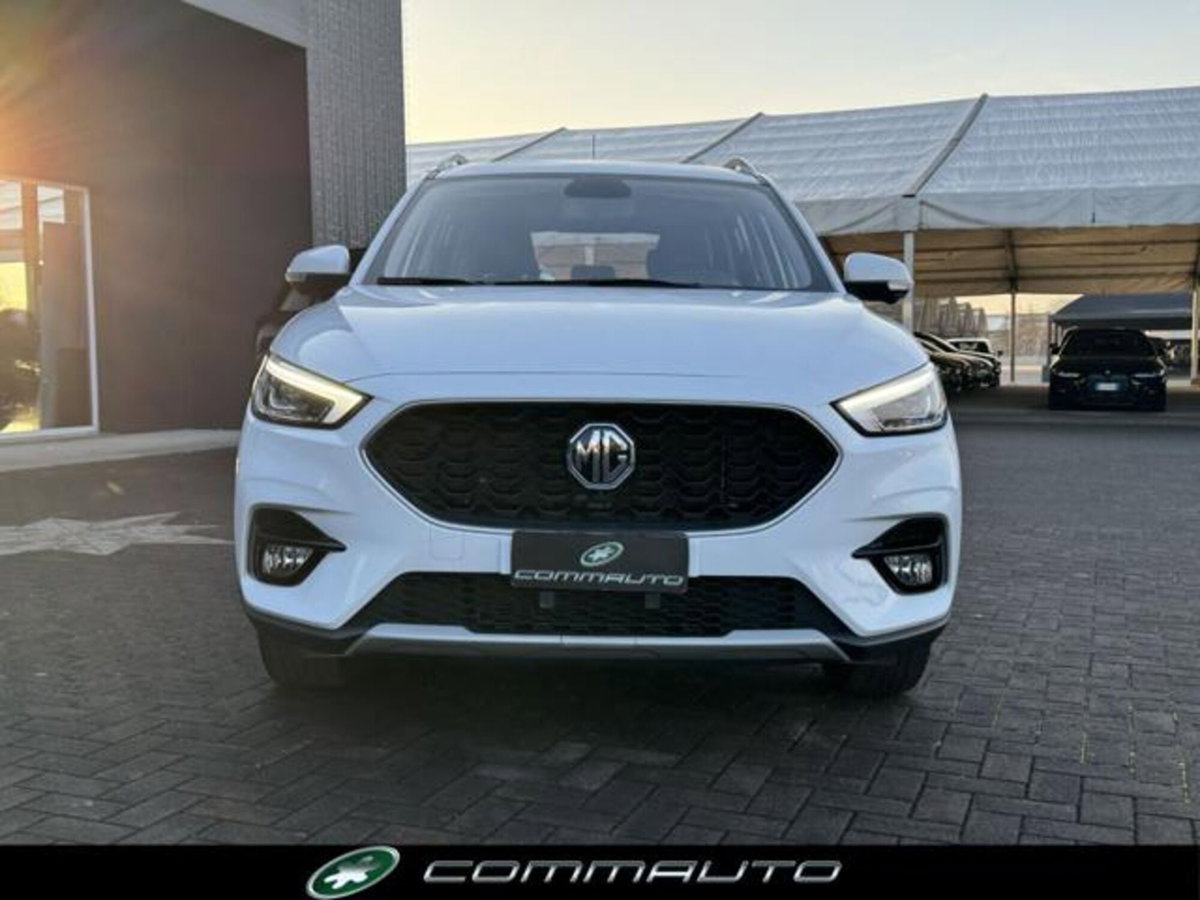 Mg ZS ZS 1.5 Luxury (2)