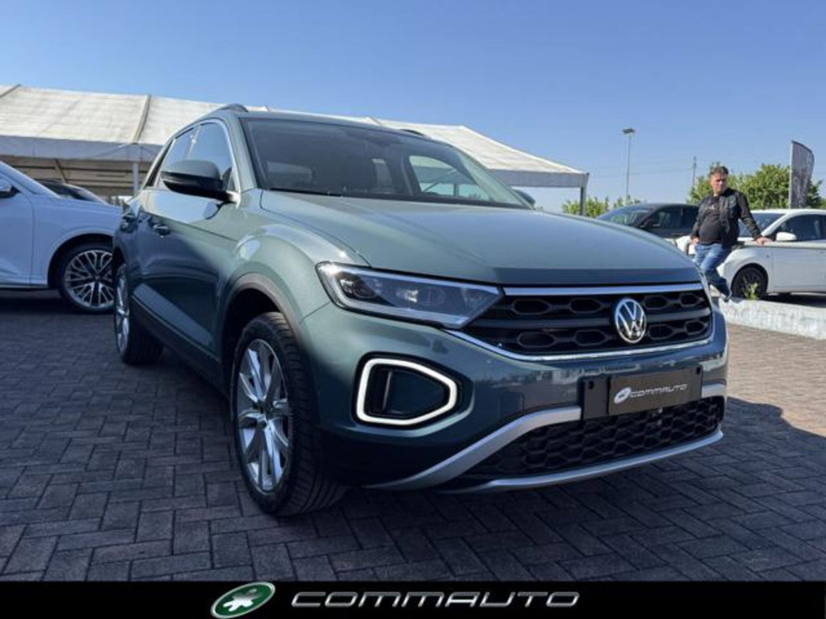 Volkswagen T-Roc 1.5 tsi Life dsg (3)