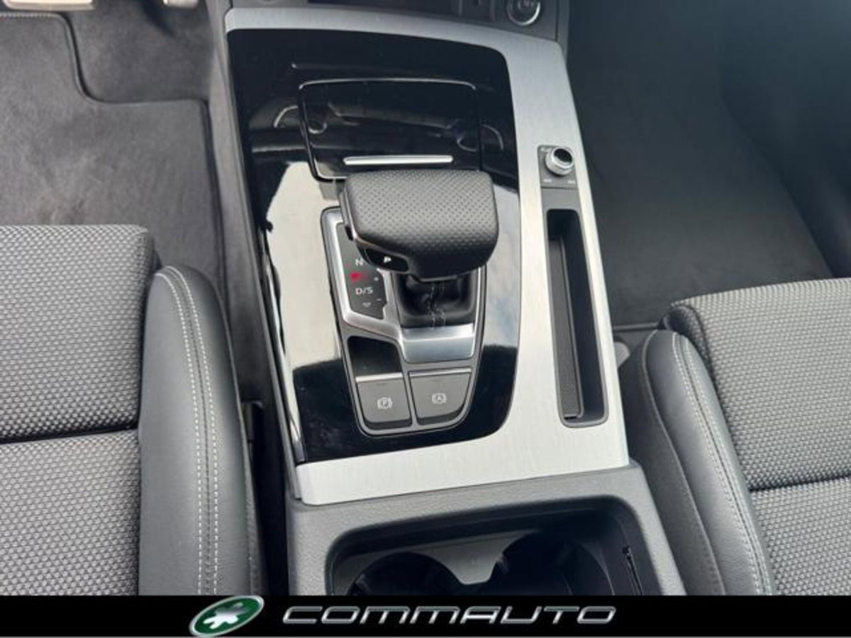 Audi Q5 40 TDI 204 CV quattro S tronic S line plus (20)