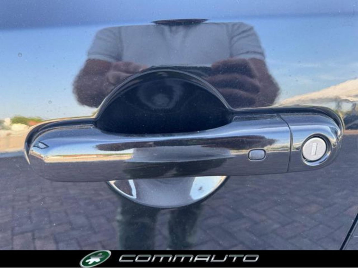 Jeep Renegade 1.6 Mjt 120 CV Limited (9)