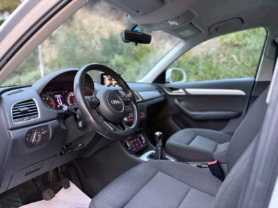 Audi Q3 2.0 TDI 150 CV Business (14)