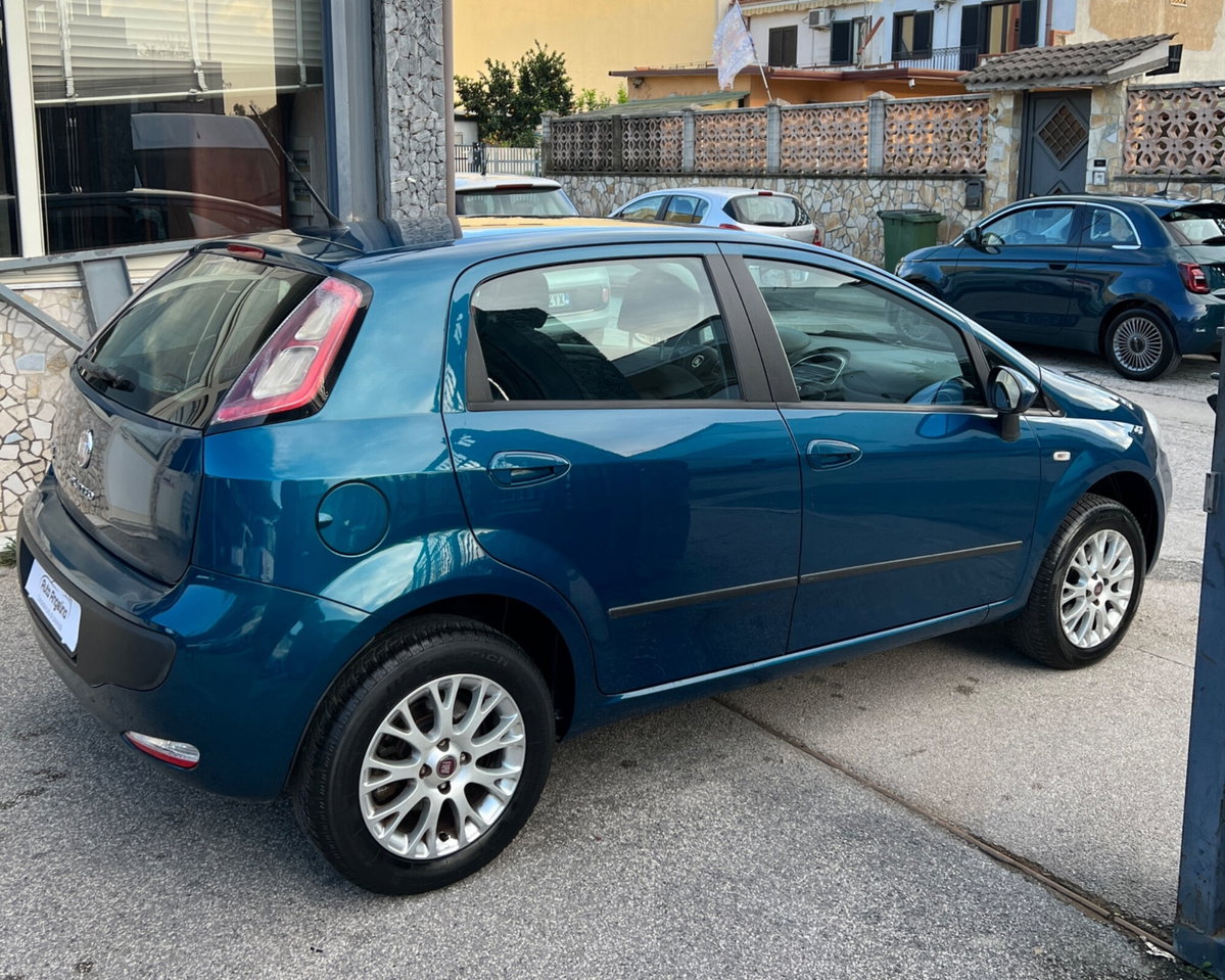 Fiat Punto Evo 1.4 3 porte Active Natural Power (7)