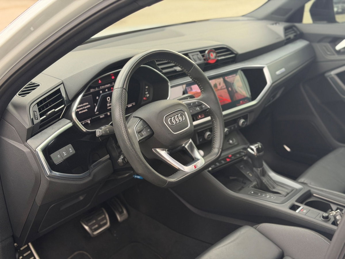 Audi Q3 Sportback 35 TDI quattro S tronic S line edition (8)