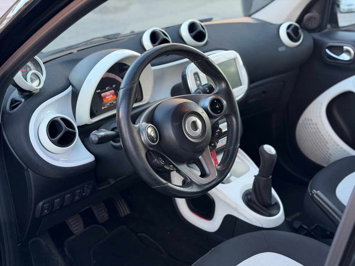 smart forfour forfour 70 1.0 Passion (12)