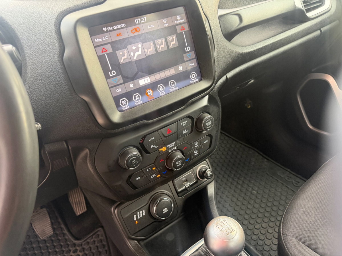 Jeep Renegade 2.0 Mjt 140CV 4WD Active Drive Longitude (13)