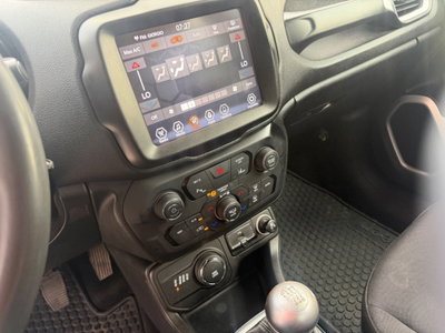 Jeep Renegade 2.0 Mjt 140CV 4WD Active Drive Longitude (13)