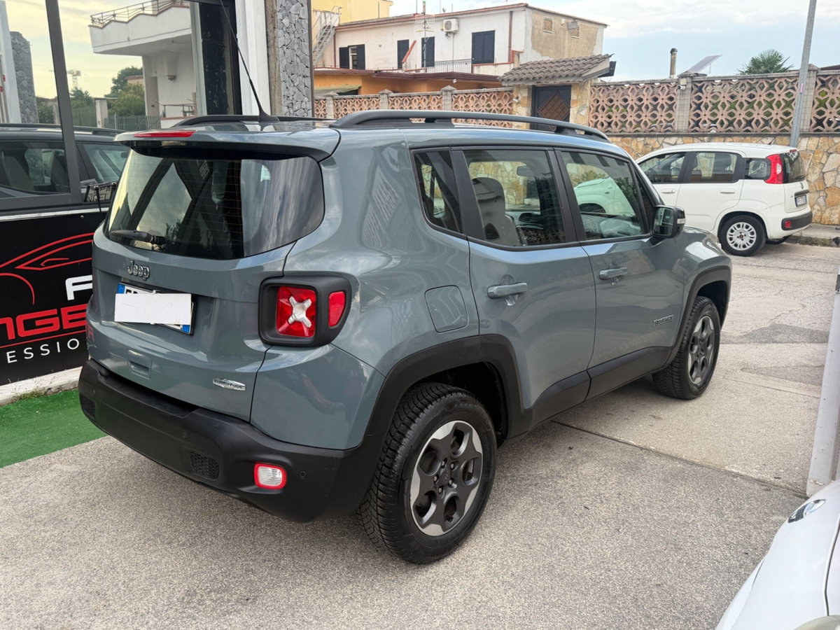 Jeep Renegade 2.0 Mjt 140CV 4WD Active Drive Longitude (7)