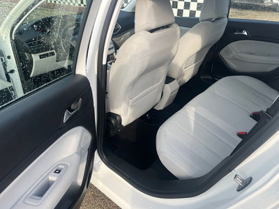 Peugeot 308 SW BlueHDi 120 S&S Allure (19)