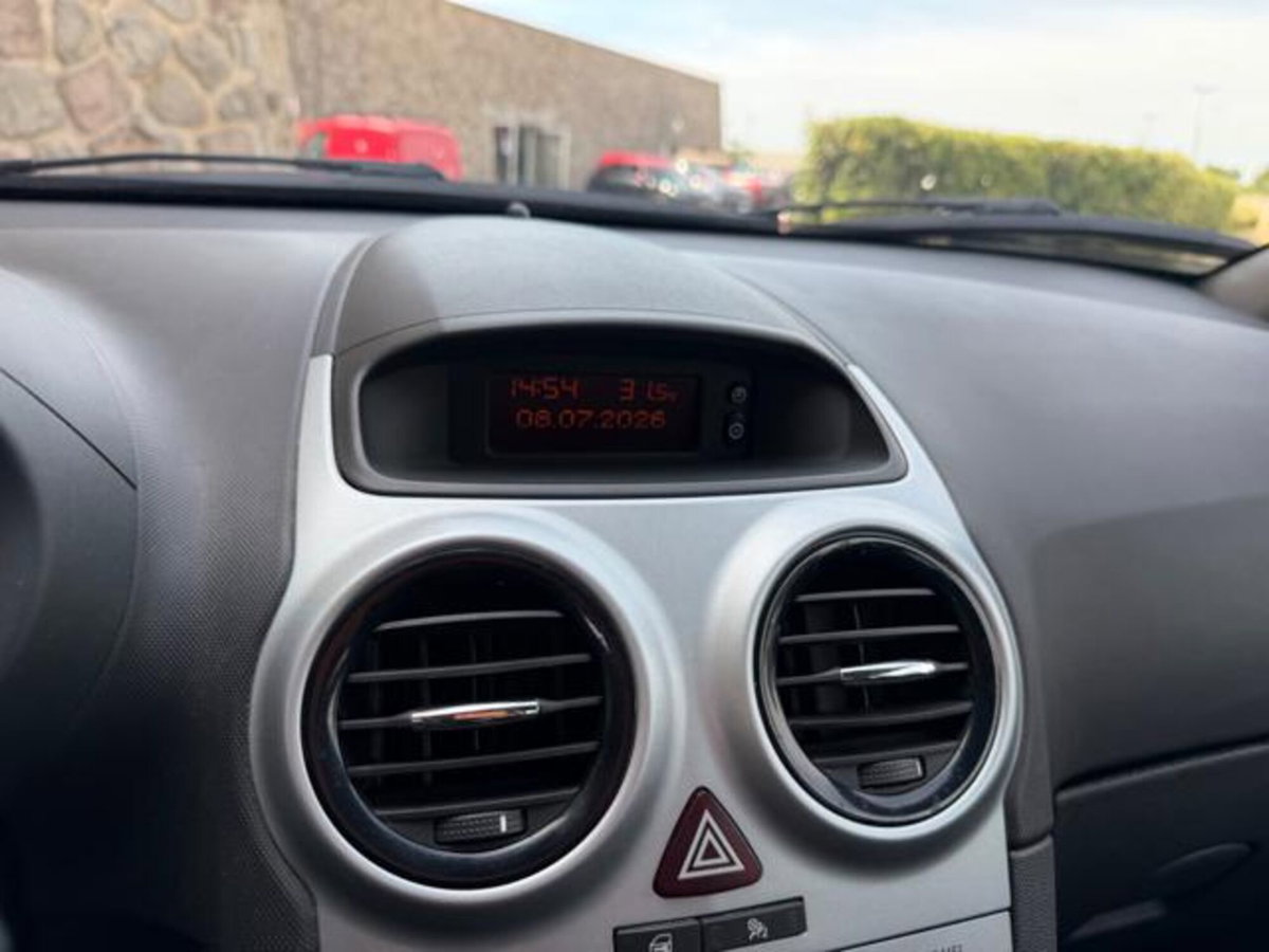 Opel Corsa 1.3 CDTI 95CV F.AP. 5 porte Cosmo (19)
